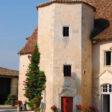 Chateau De Lugerat Montignac-Charente