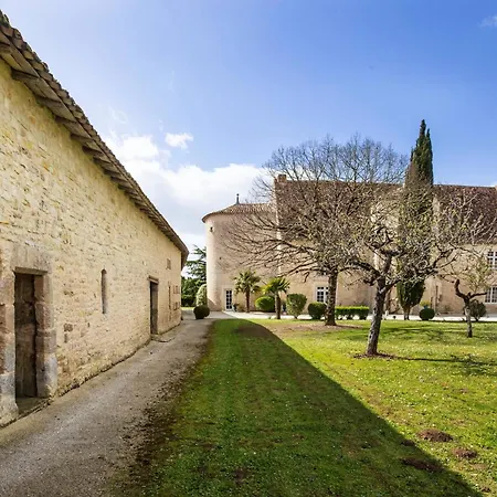 Chateau De Lugerat