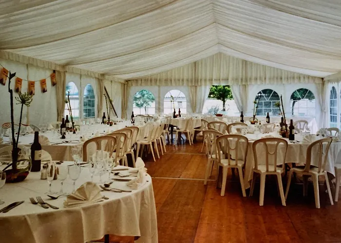 Chateau De Lugerat - 4 - 2 Et 3 Personnes *